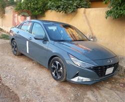 هیۆندای ئەلەنترا